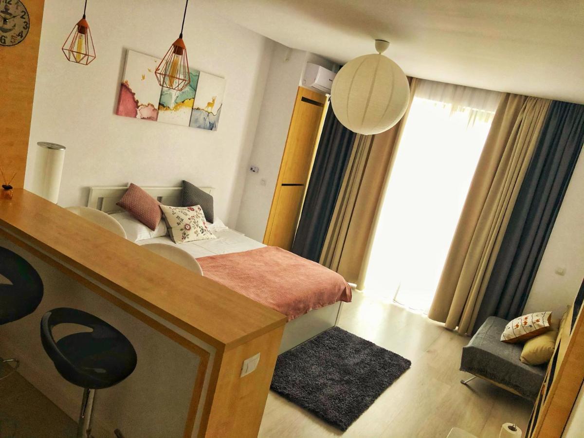 Lucky Star Studio Mamaia Nord Năvodari Exteriér fotografie